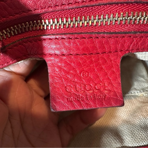 Authentic Gucci Soho Red Leather Chain Shoulder Bag - Picture 7 of 10
